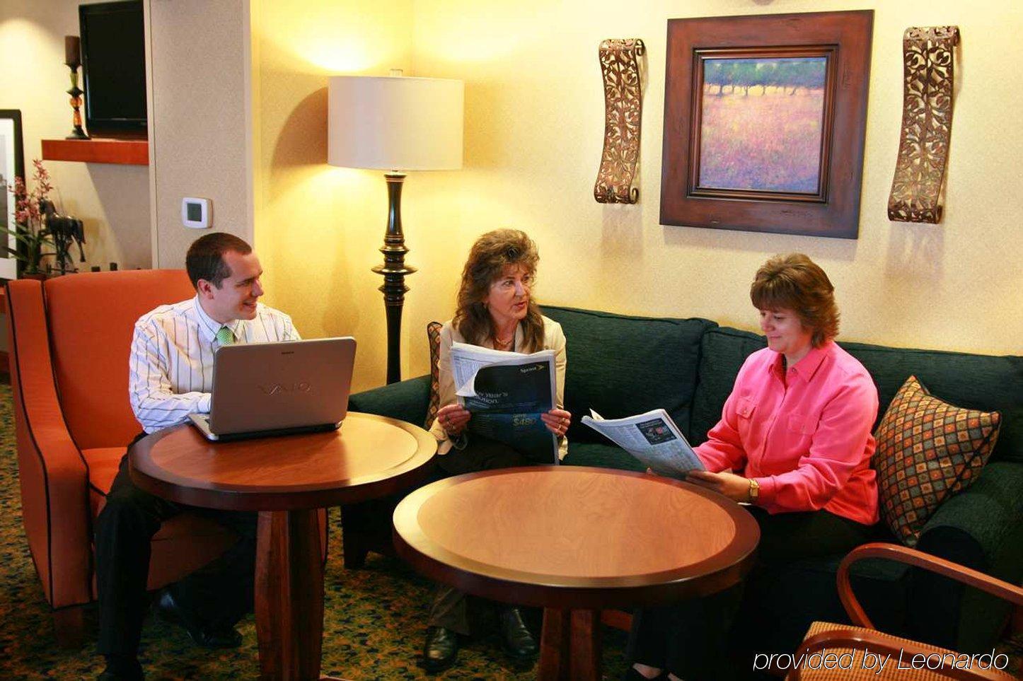 Hampton Inn Gretna - Smith Mountain Lake Интерьер фото
