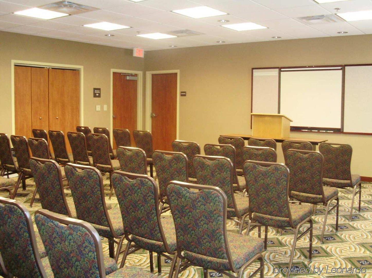 Hampton Inn Gretna - Smith Mountain Lake Экстерьер фото